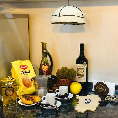 Tameo Apartment Батуми Экстерьер фото