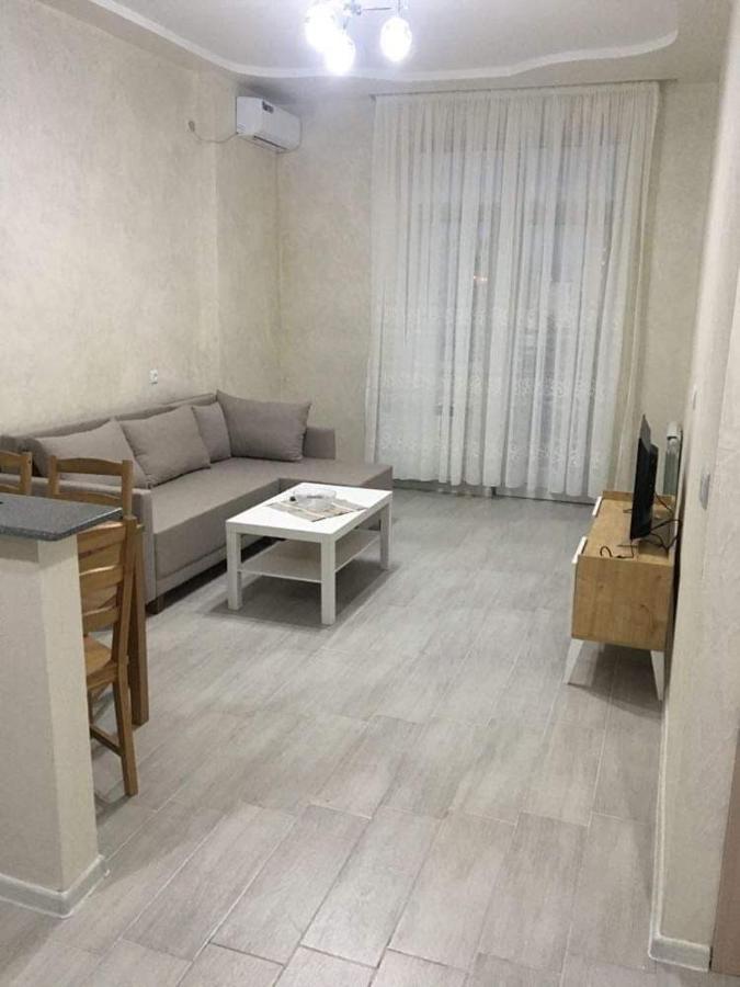 Tameo Apartment Батуми Экстерьер фото
